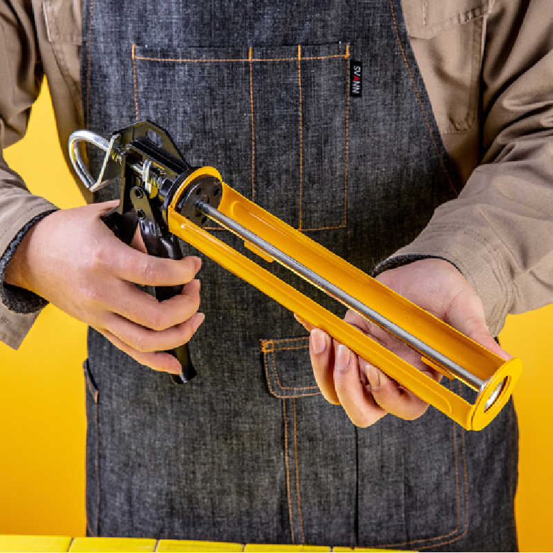 Caulking & Foam Gun