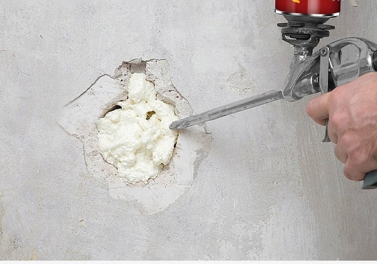 How to Use PU Foam for Air Conditioning Pipe Holes?